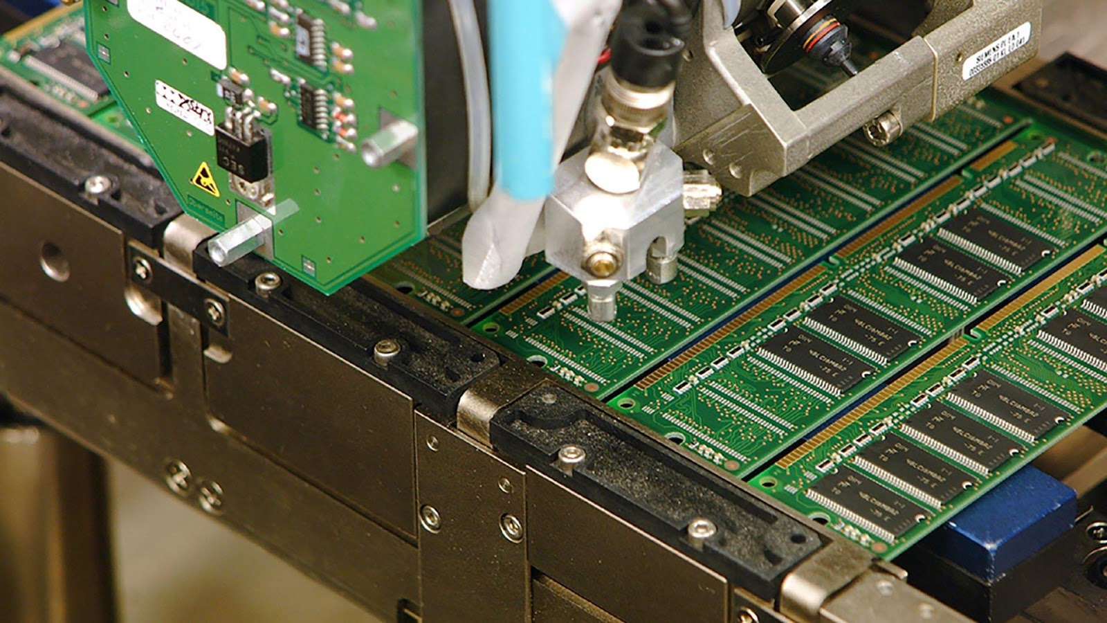 DDR5 RAM Offers 4x Capacity and Double Bandwidth Over DDR4 4 DDR5 bandwidth and speed improvements