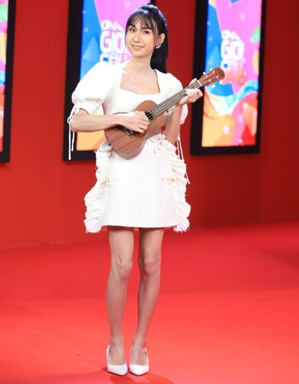 Lynk Lee received positive feedback for her new look on the show, sharing: 'Lately, people have seen a big change in me. Honestly, I feel more confident now.'