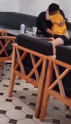 Couple Caught Getting Intimate in Cafe Sparks Outrage 1 photo 1 1595107767303875109624