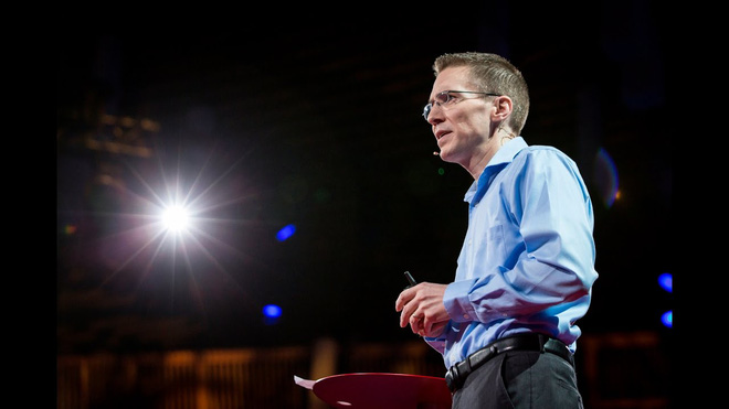 How a Head Injury Turned Jason Padgett Into a Math Genius 1 Jason Padgett giving a TED talk.