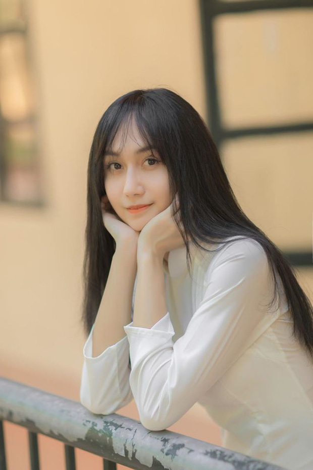 Despite many ups and downs, Lynk Lee stays positive and spreads joy, earning love from many fans.