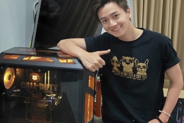 Ngo Kien Huy with his 55 million VND gaming rig (Photo: netnews)