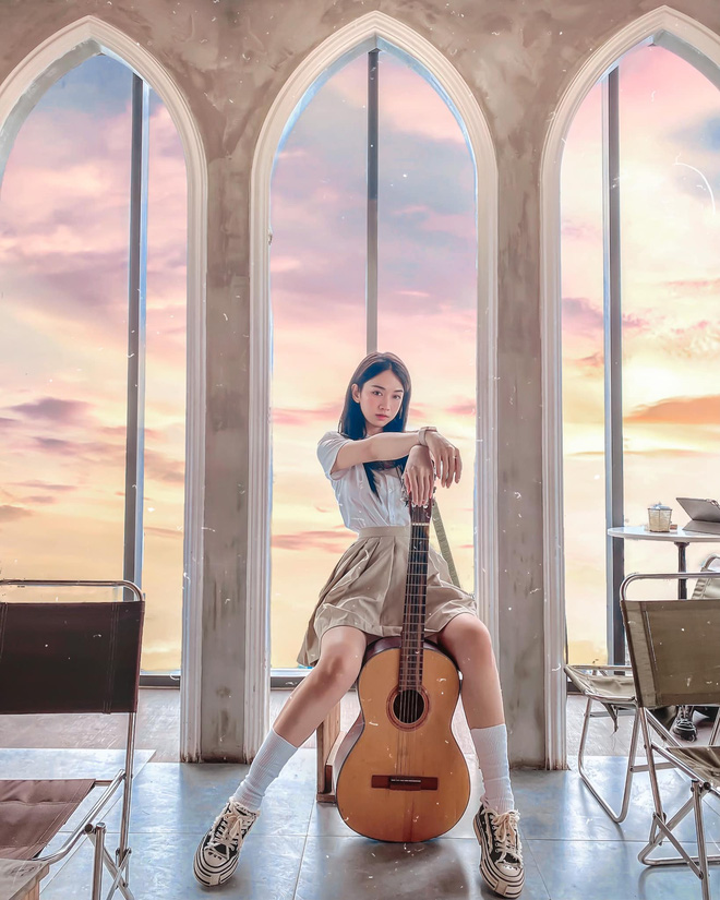 TikTok Star Lê Bống’s Stunning Transformation and Fitness Secrets 1 Hot TikToker Lê Bống.