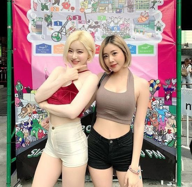 Thai Streamer FAHFAH Mistaken for DJ Soda Due to Striking Lookalike 3 FAHFAH and DJ Soda together