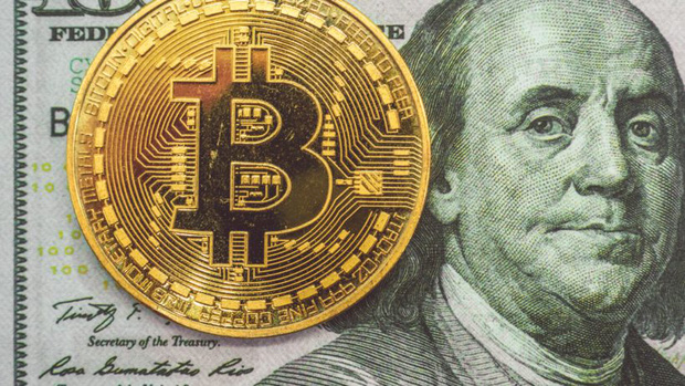 Bitcoin and gold comparison