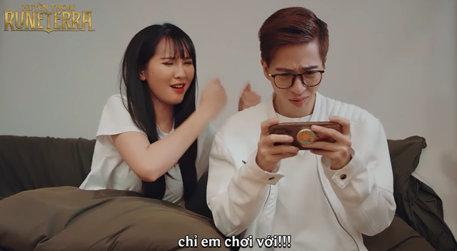 Even after the breakup, they appeared together quite affectionately in a game ad