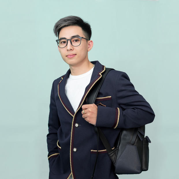 Portrait of Xa La, ViruSs's personal manager