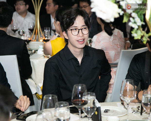 ViruSs Shows Off Fresh Look After Breakup with Ngân Sát Thủ 7 He’s been praised for his confident aura