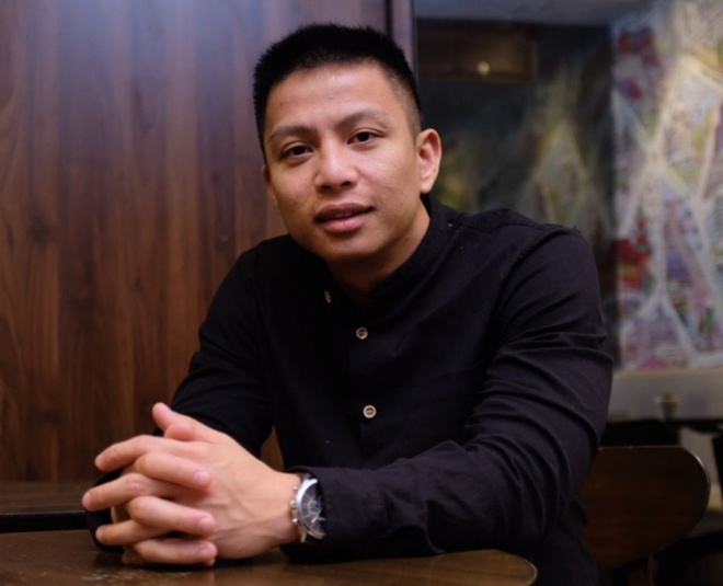 Hiếu PC Covers His Face with Logos to Stop Impersonators 1 Hiếu PC, once a famous hacker, is currently getting a lot of attention online