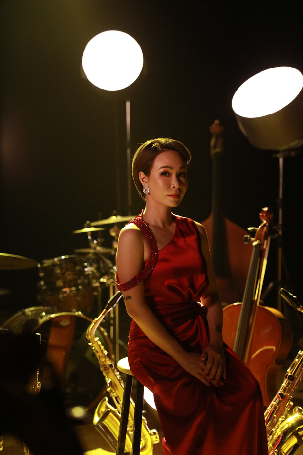 Uyên Linh and many other artists will appear in the show