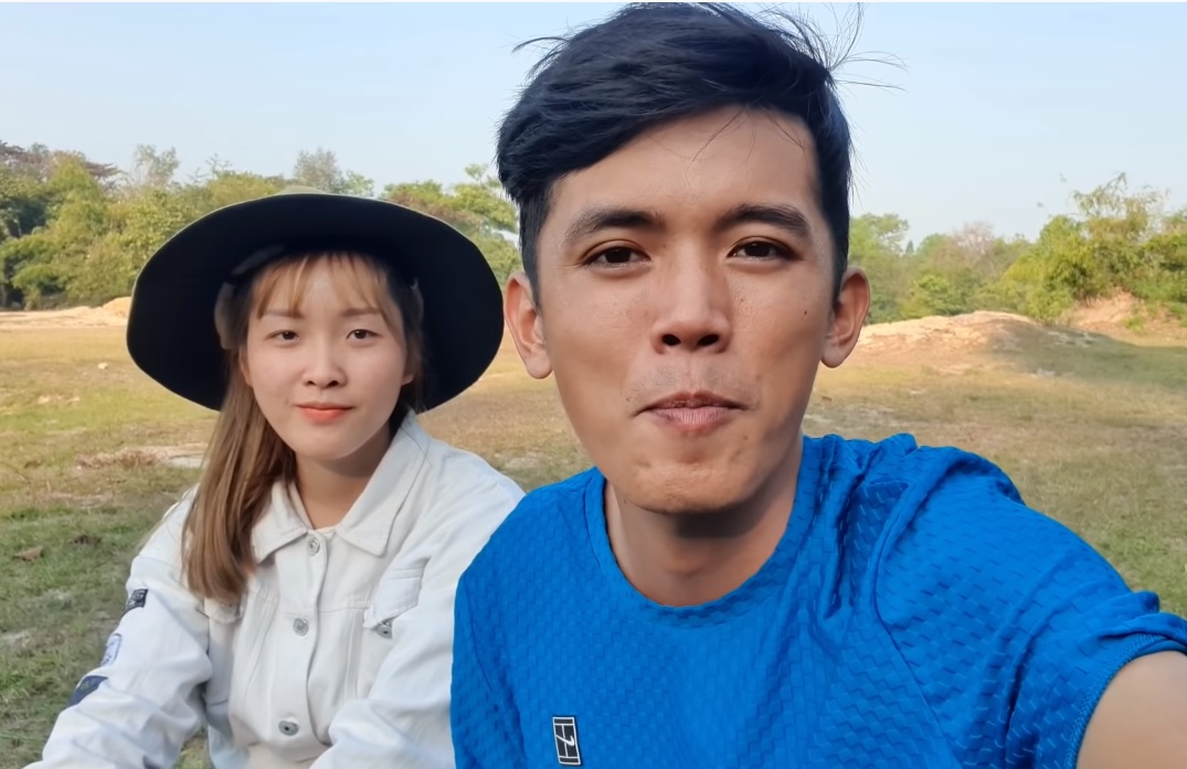Sang Vlog Surprises Fans by Getting Married After 4 Years 2 sang vlog lay vo 5 16143259632631966824913 1
