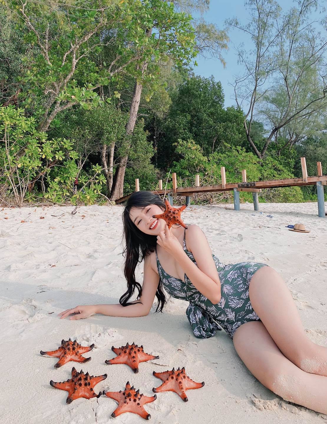 An Vy in bikini photo 3