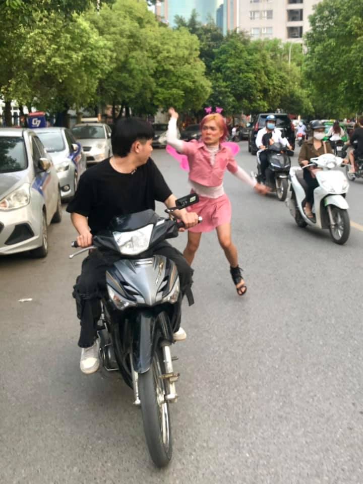 Mèo Thoại’s Winx Enchantix Transformation Sparks Online Debate 3 Catching violators.