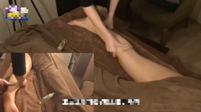 Streamer Loses Fans After Dressing as Girl for Massage Stream 3 Ye Ye even recorded his massage session