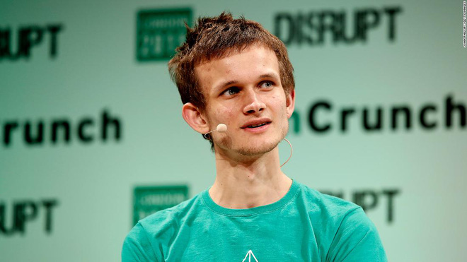 How Much Did Bitcoin Whales Lose in the Crypto Crash? 4 Vitalik Buterin