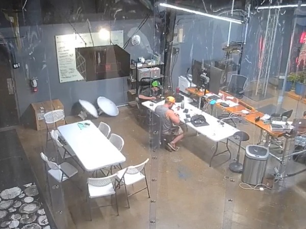 Gamer’s DIY iPhone Battery Swap Ends in Fiery Accident 1 The guy hard at work replacing his iPhone battery solo