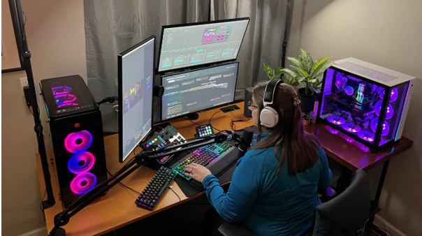 56-Year-Old Streamer Michelle Statham Draws Huge Crowds on Twitch 1 Michelle Statham streaming Call of Duty