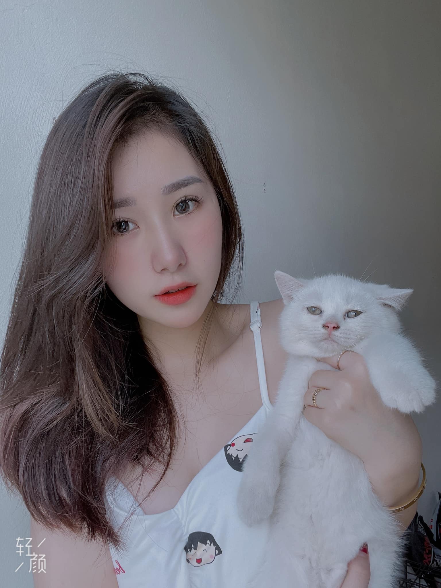 With looks this flawless, no wonder fans want to claim her as their wife