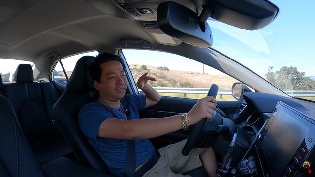 Khoa Pug shares his personal tips on escaping poverty