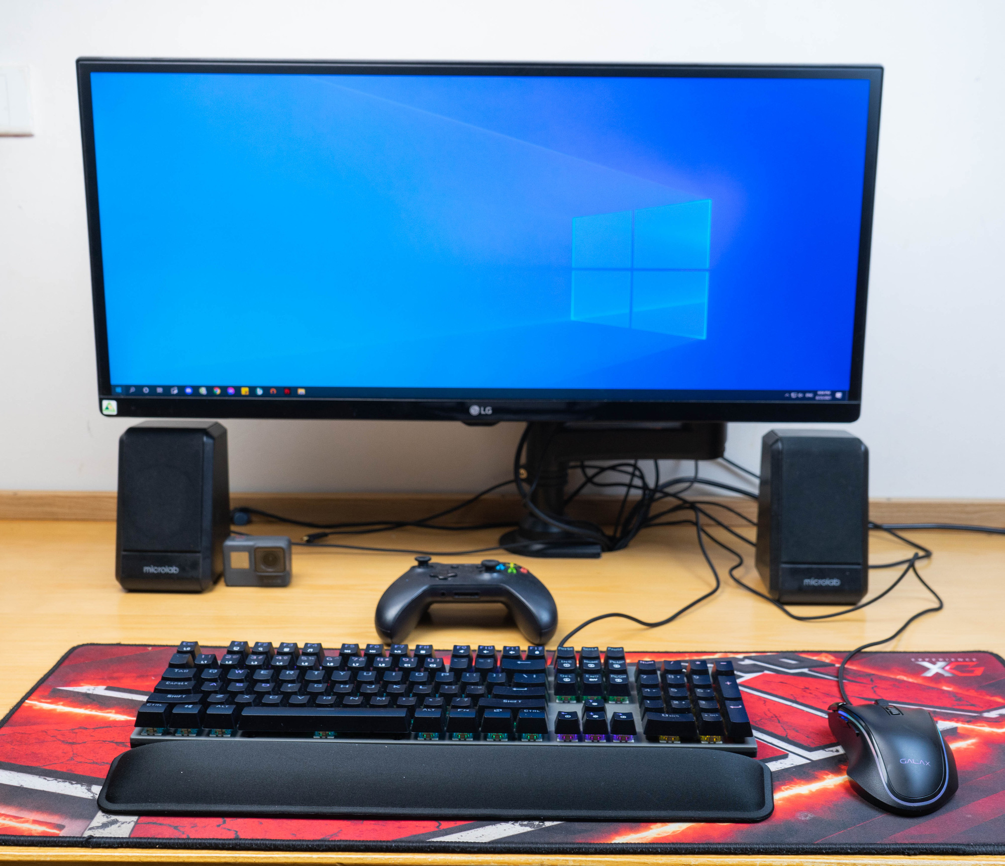 Galax keyboard and mouse create a balanced, stylish gaming setup