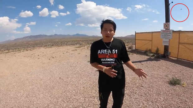 Object believed to be a UFO in Khoa Pug's video