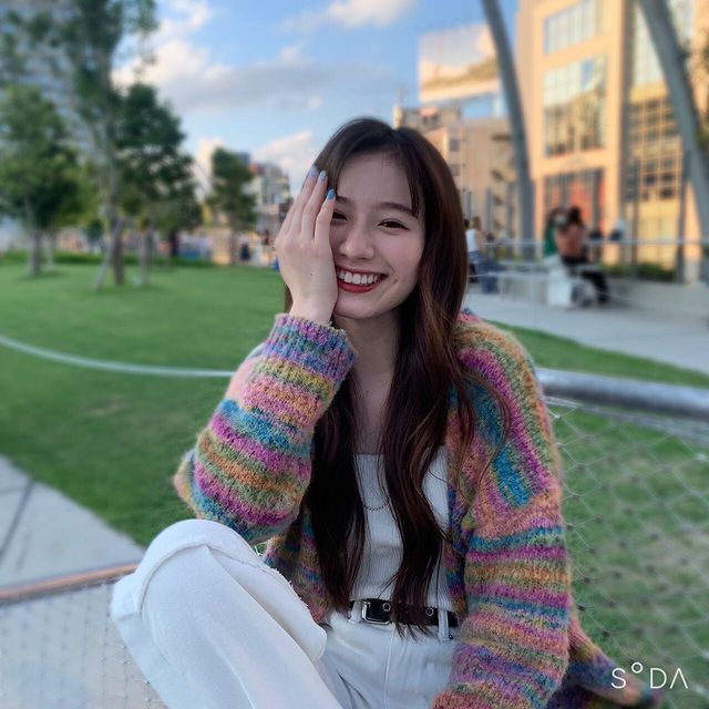 16-Year-Old TikTok Star's Livestream Slip Sparks Drama 3 Mizuho’s innocent beauty