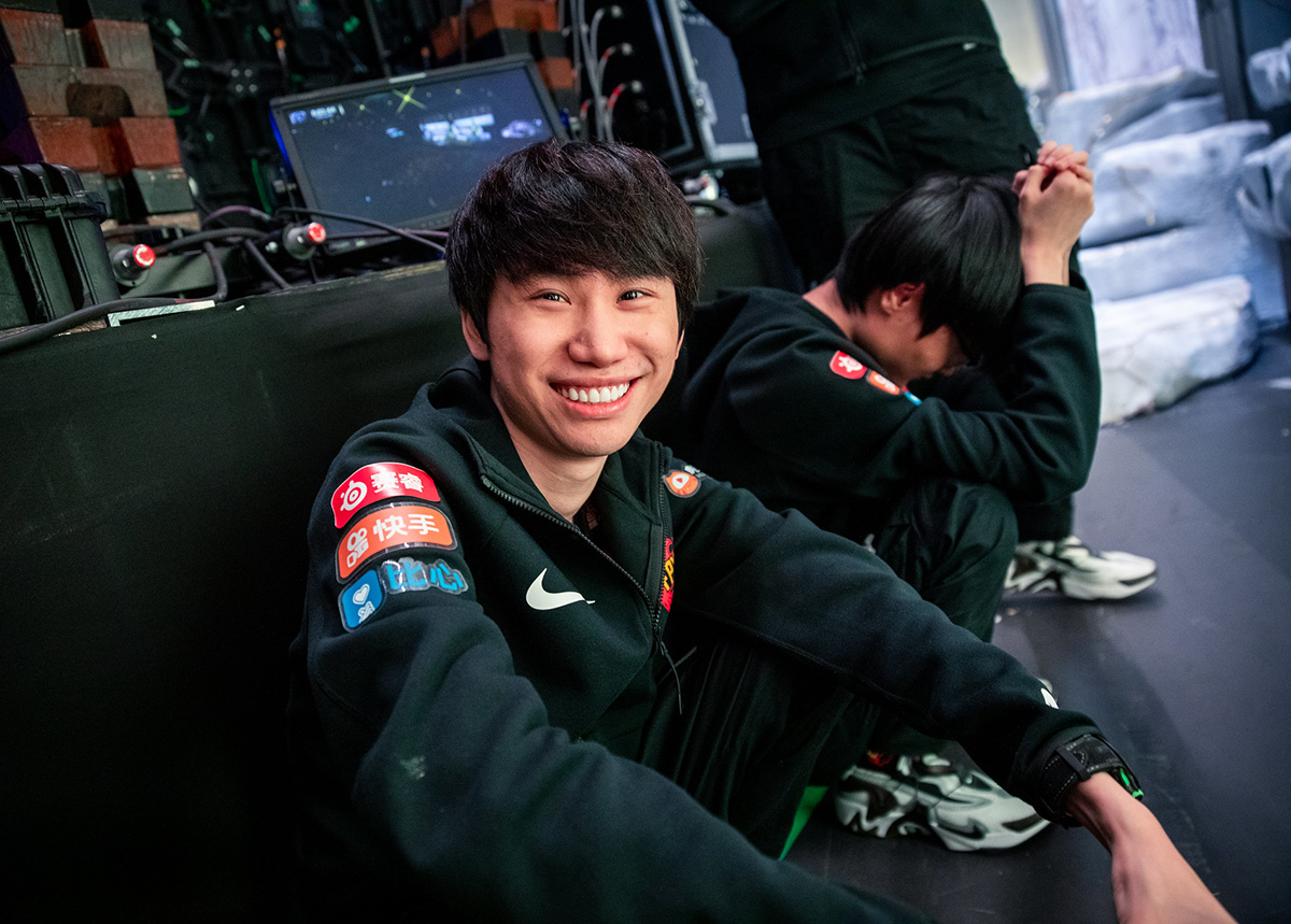 Doinb and Tian blamed as main reasons for FPX's huge loss at Worlds 2021