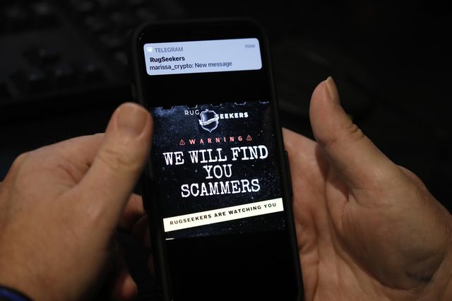 Robert Browning warns about scam coins