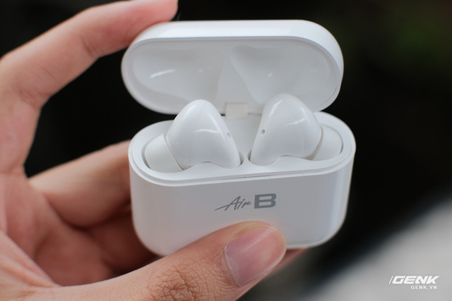 BKAV CEO Slams Reviewers Over AirB Headphone Critiques 1 BKAV AirB headphones