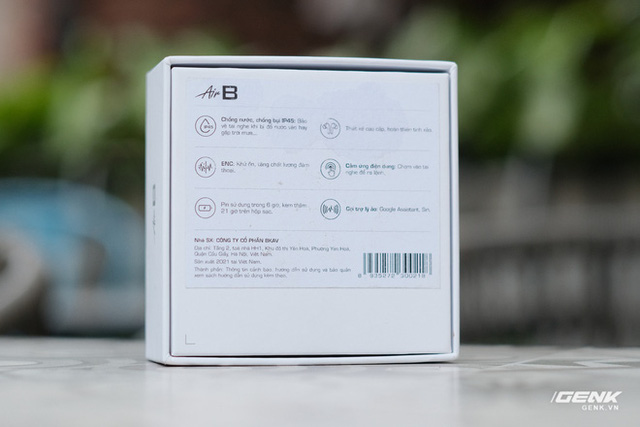 AirB earbud box clearly states 'Manufactured in Vietnam in 2021'