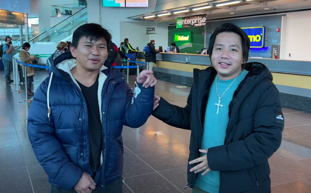 Khoa Pug might feel awkward as the sweet comment spam clogs his comment section