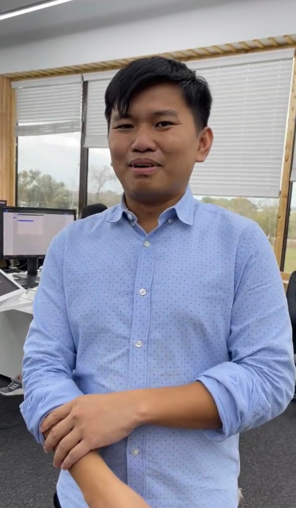 Millionaire Vuong Pham’s Surprisingly Worn Office Chair Revealed 4 This is how Vuong Pham saves money the smartest way
