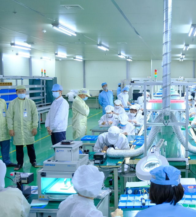 AirB production line shared by BKAV CEO Nguyen Tu Quang