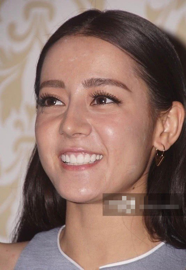 Unedited photos reveal Dilraba’s less-than-perfect real-life look