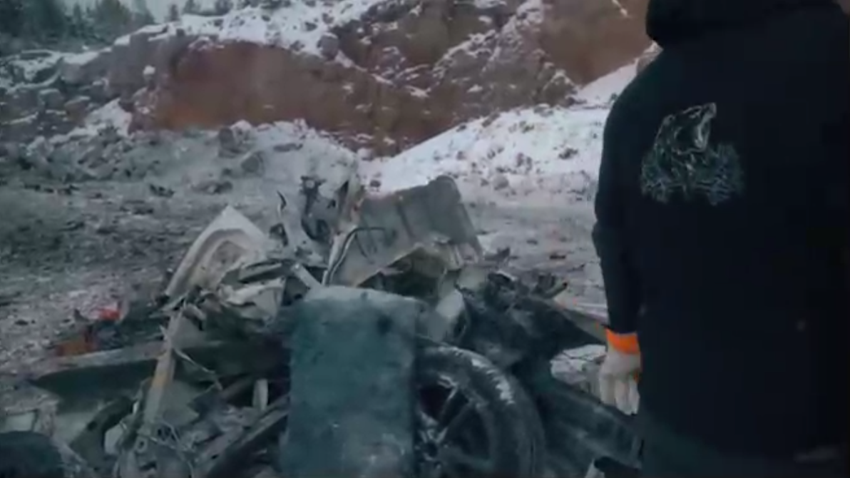 YouTuber Blows Up Tesla After $20K Battery Repair Bill 5 All that’s left after the explosion