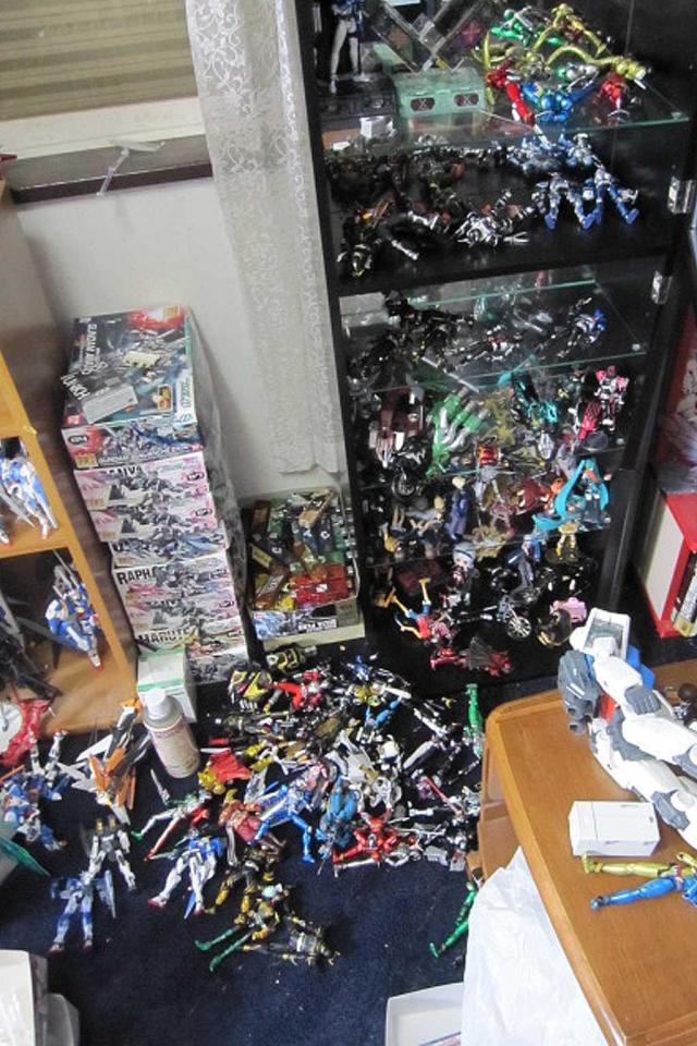 The shocking mess waiting for him at home