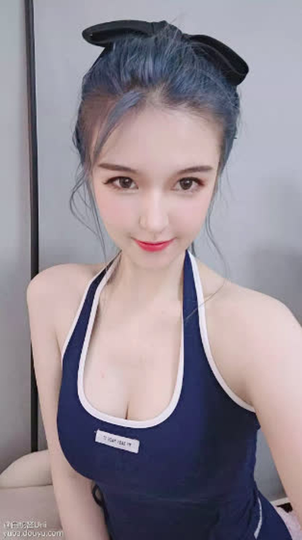 Despite some fame, her streaming frequency is worrying