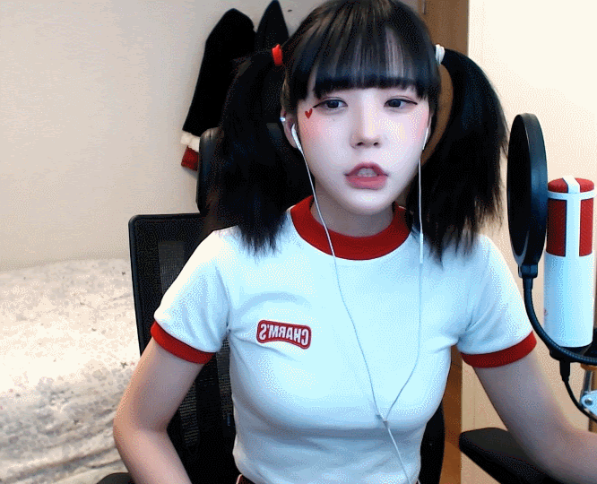 Despite rarely showing off, Yeofu has a stunning figure