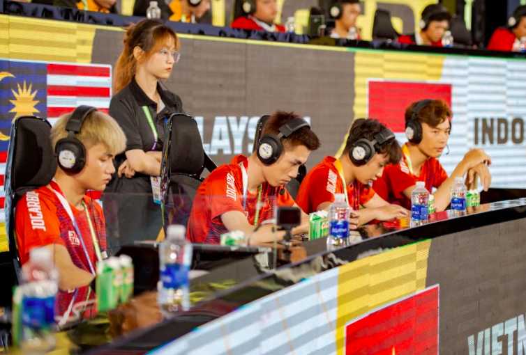 Vietnam’s Free Fire Teams Ready to Climb After Rough Start 3 anh chup man hinh 2022 05 13 luc 202043 16524480976841432501982