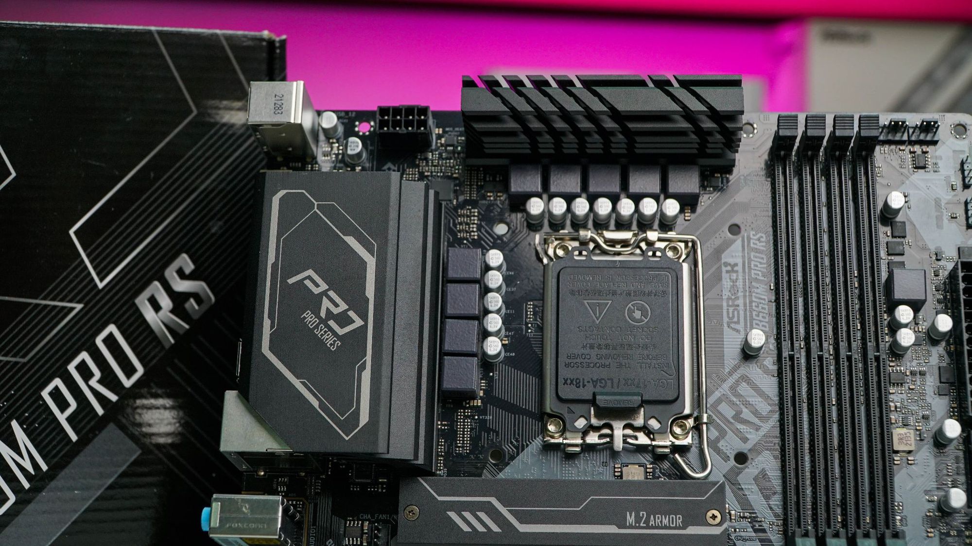 ASRock B660M Pro RS VRM and heatsink