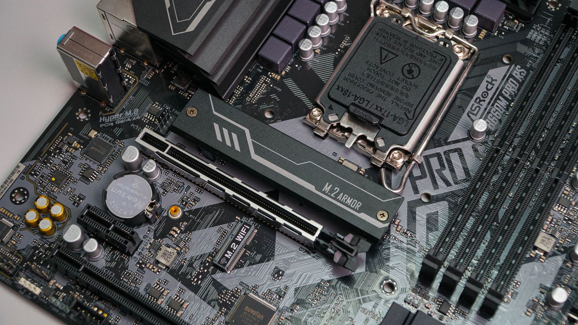 ASRock B660M Pro RS USB ports