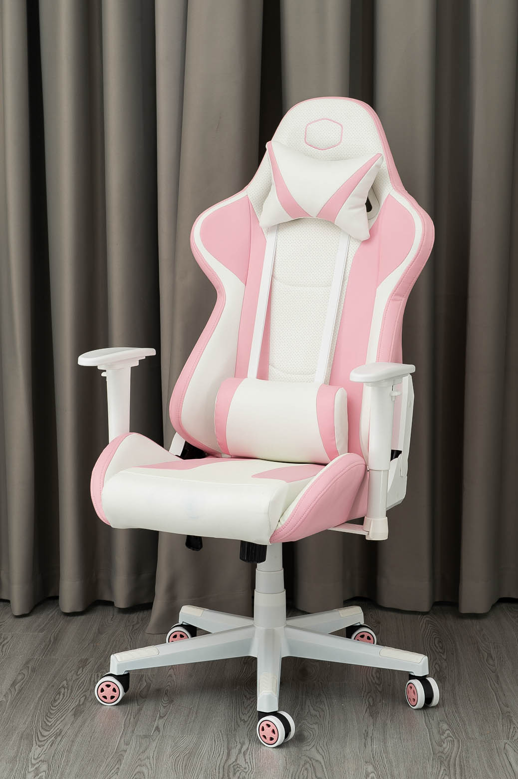 Cooler Master Caliber R1S Rose White chair angled view