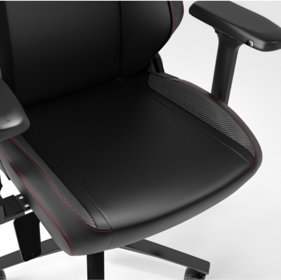 Titan EVO 2022 ergonomic design