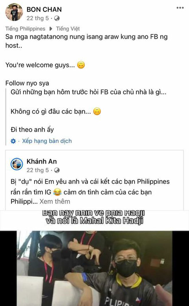 Khánh An interacting with fans