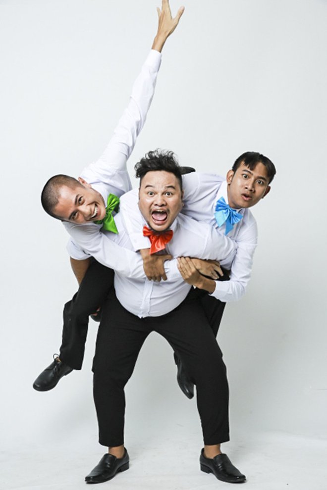 The trio are close friends on and off screen