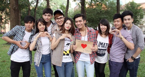 Huy Me still pursues art; JVevermind made a brief comeback before disappearing