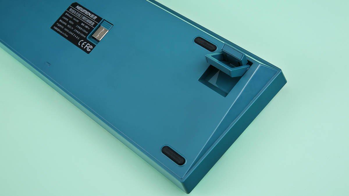 Solid build of GM1000 Spring keyboard