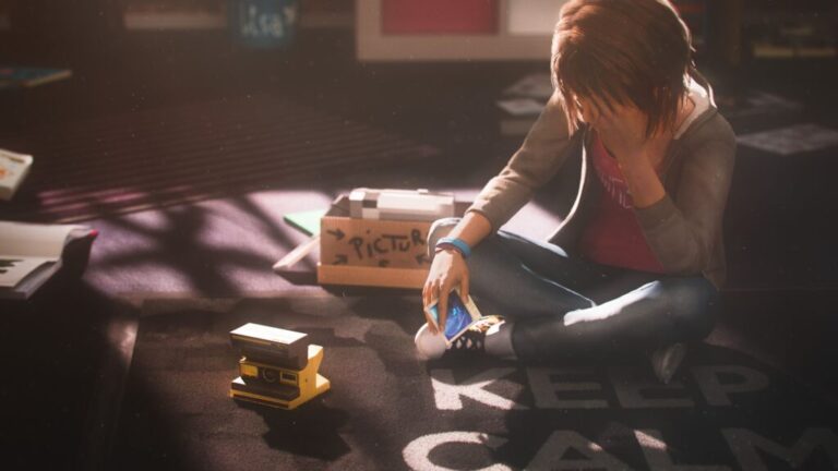 Max choosing between Chloe and the town
