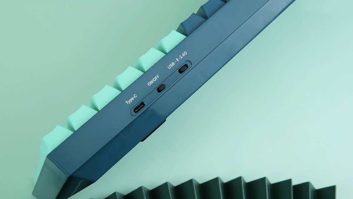 Multi-device connectivity on GM1000 Spring keyboard