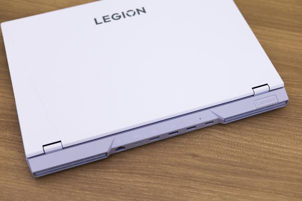Rear exhaust vents on Lenovo Legion 5i Pro